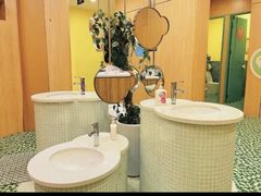 -金宝贝早教(富力广场中心)