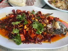 -巧克力渔家.小船海鲜胶东菜(万平口店)