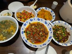 -八碗湘长沙市井菜(坡子街店)