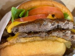 招牌牛肉堡双层-Shake Shack(西单大悦城店)