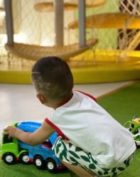 -塔塔王国·主题儿童游乐园(奥城商业广场店)