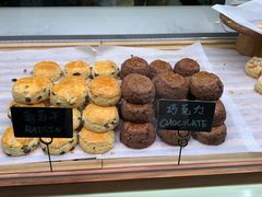 -SKROLL卡特司库·蛋糕定制·生吐司·司康(古北程家桥店)
