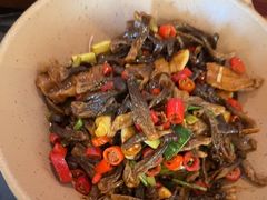 -八府香鸭·啫啫煲(华山路店)