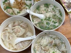 -周震馄饨