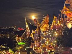 -七彩云南欢乐世界