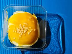 莲蓉松子味蛋黄酥-GANSO元祖食品(未来路店)