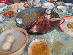-鸿姐老火锅(疁城新天地店)