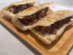 -高玛纳驴肉火烧(一世界店)