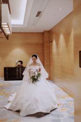 -乔伊婚纱