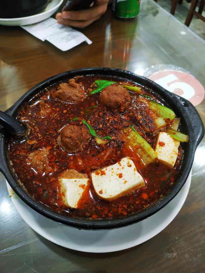 清真砂锅楼(庙后街店)-"跟着抖音来的 中午十一点多去的 人不.