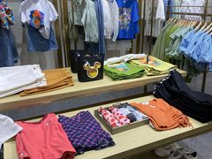 -URBAN REVIVO(济南世茂广场店)
