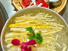 -朱光玉火锅馆(青岛凯德店)