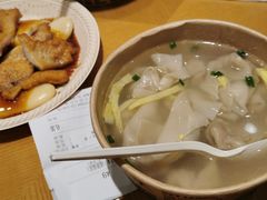 小馄饨-鲜得来排骨年糕(豫园店)