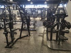 -TMG潮流健身(奥体莲荷里店)
