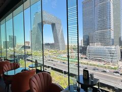 -福楼毕斯罗F Bistronome(国贸商城约会地标景观店)