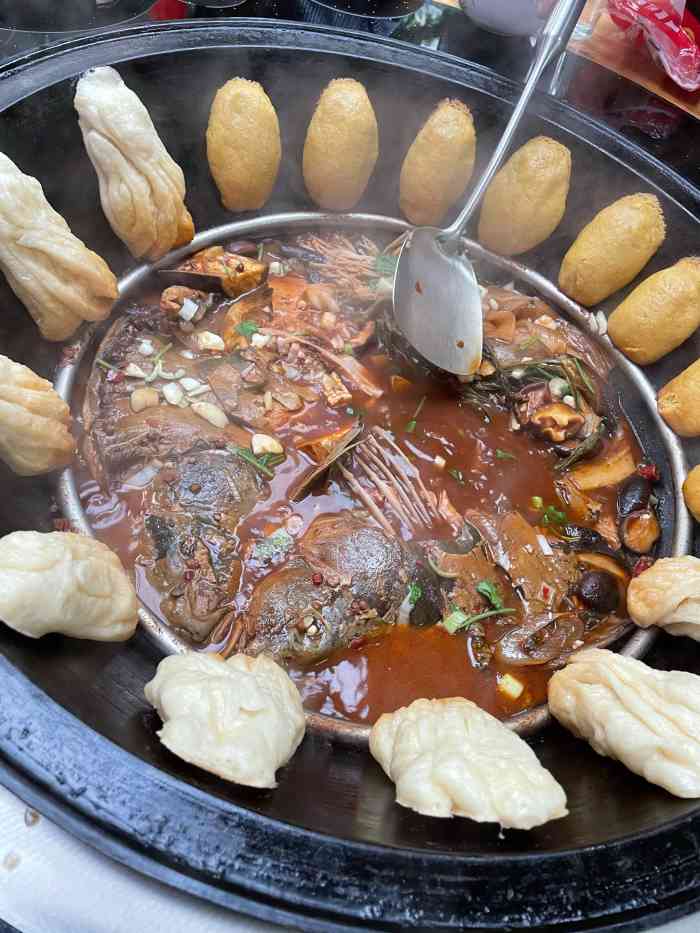 丰盛园灶台鱼(太子峪店)-"终于吃到了心心念念的灶台鱼,鱼是松花江的.