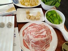 -楼外楼大刀肉传统火锅(西安大路店)