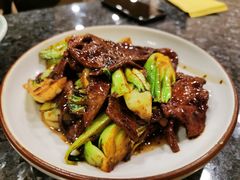菜梗炒猪肝-菲乐餐厅(三十年经营·湖滨路店)