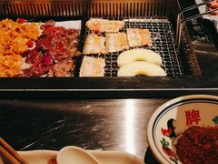 -张牌牌·东北烤肉小吃市集(金楠天街店)