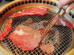 -铭牛烧肉·和牛海鲜自助(高新月牙湖店)