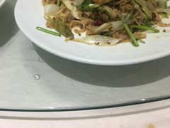 -超越海鲜屋(飞龙物业店)
