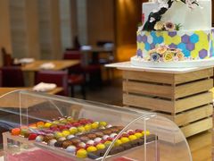 巧克力-松山湖凯悦酒店·Café自助餐厅·周末火舞秀表演