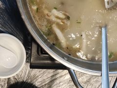 -正宗简阳羊肉汤(荣盛·布鲁明顿广场店)