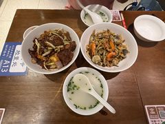 海鲜荠菜炒年糕-寻裕记·现炒浇头面(人民广场店)