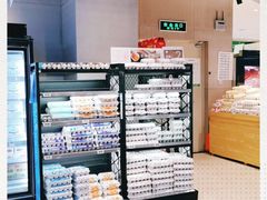 -盒马鲜生(红莲店)