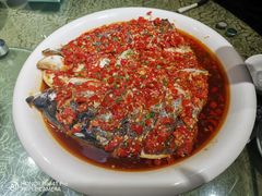 剁椒鱼头-良师门滨海人家·海鲜·家常菜(滨海城店)