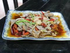 -乐山食古香跷脚牛肉