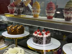 -DQ·蛋糕·冰淇淋(五棵松万达店)