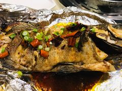 龙胆鱼-船梆煮•蒸汽海鲜·炉火烤肉(五四广场店)