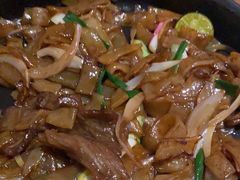 干炒牛河-来龙里 精致 东南亚餐室(万象城店)