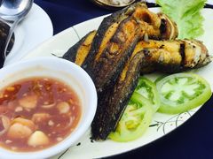 -Neary Khmer Restaurant