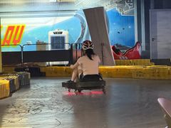 -极限PLAY运动娱乐新世界·团建派对潮玩休闲馆·室内蹦极高空游乐园