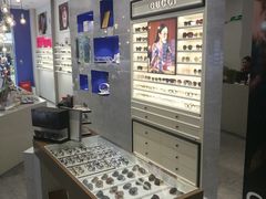 -茂昌眼镜(南京西路店)