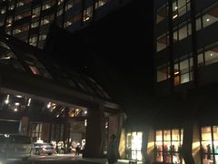 -三亚湾海居铂尔曼度假酒店