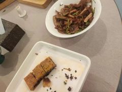 -千滋百味·醉江澜花园餐厅(街道口店)