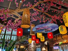 -头上红煨盐鸡·非遗院子餐厅