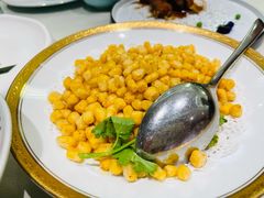 松仁玉米-蝶园·装修中(BFC外滩金融中心店)