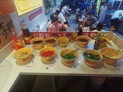 -黔二妞地摊火锅(龙华清湖店)