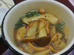 -菌之家·专业纯野生菌火锅·特色炒菌