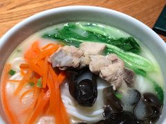 云南过桥米线-云海肴·汽锅鸡·云南菜(高德置地店)
