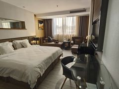 -梅州万达广场华美达酒店