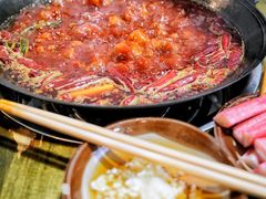 -黄潇洒老火锅(九眼桥宏济巷店)