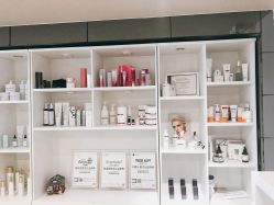 -JNK皮肤管理中心