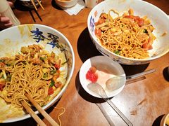 -李犟大爆鳝面·手工蟹黄包(湖滨西湖店)