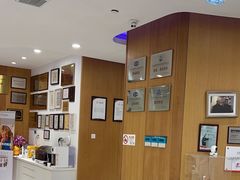 -雅悦齿科(顾村公园店)