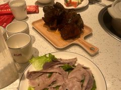 -三人行骨头王火锅(长寿店)
